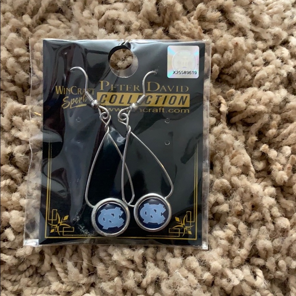 North Carolina Tar Heels earrings